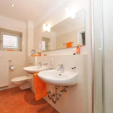 Apartment Brise Jasmin App 02